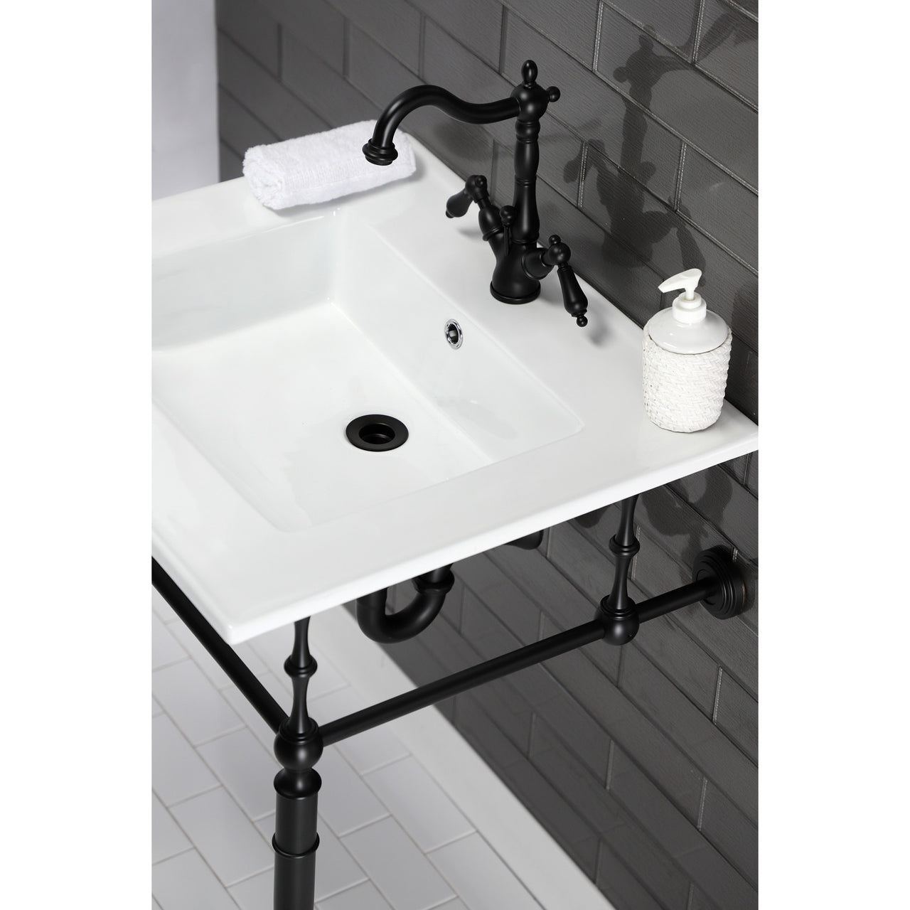 Continental 25 X 22 Ceramic Vanity Sink Top w/Integrated Basin - BNGBath