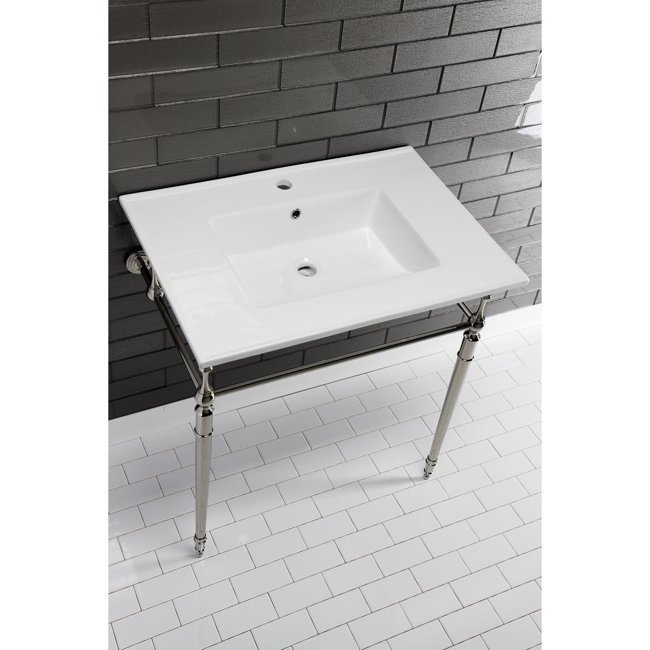 Continental 31 x 22 Ceramic Vanity Top W/1 hole & Integrated Basin - BNGBath