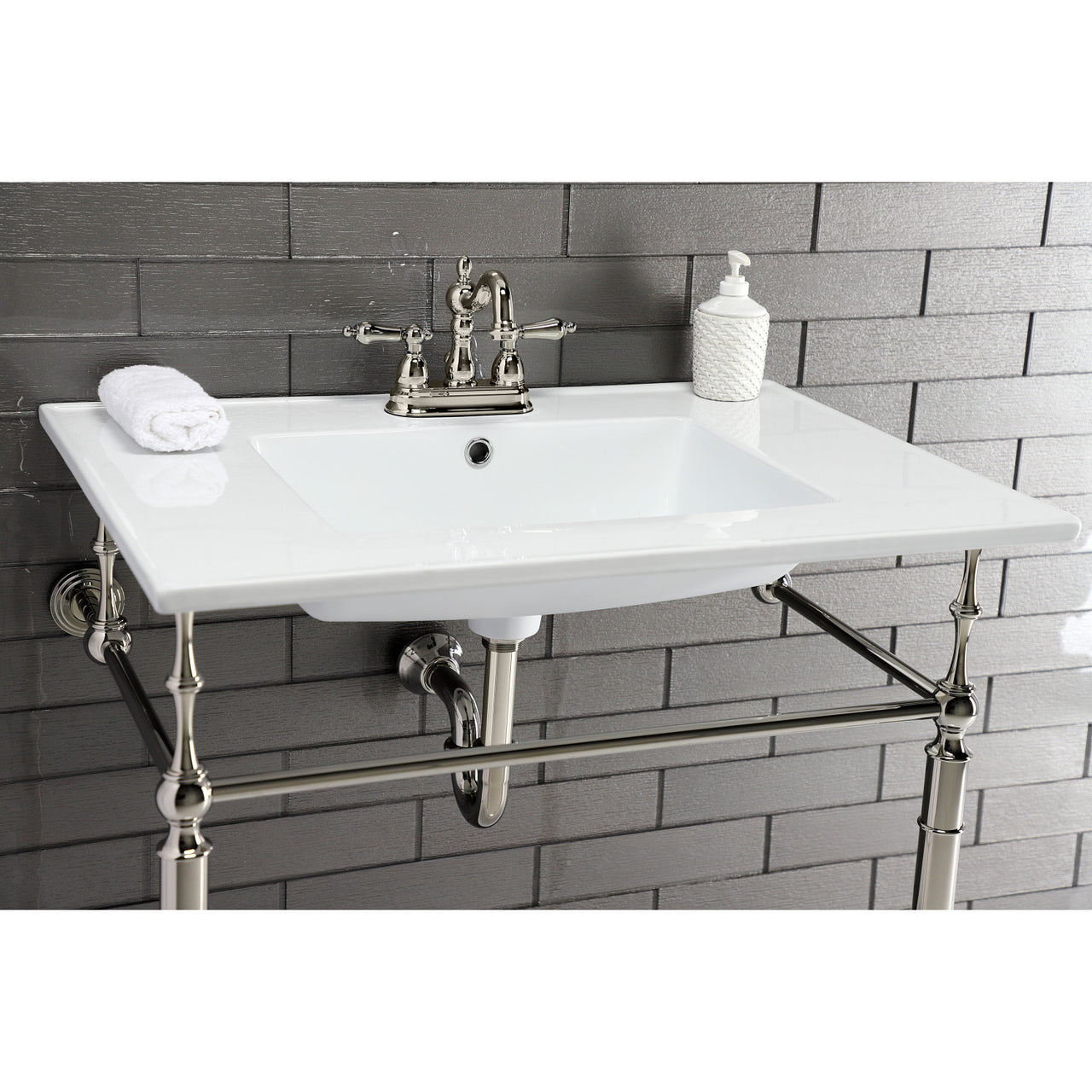 Continental 31 x 22 Ceramic Vanity Top w/ 3 hole & Integrated Basin - BNGBath